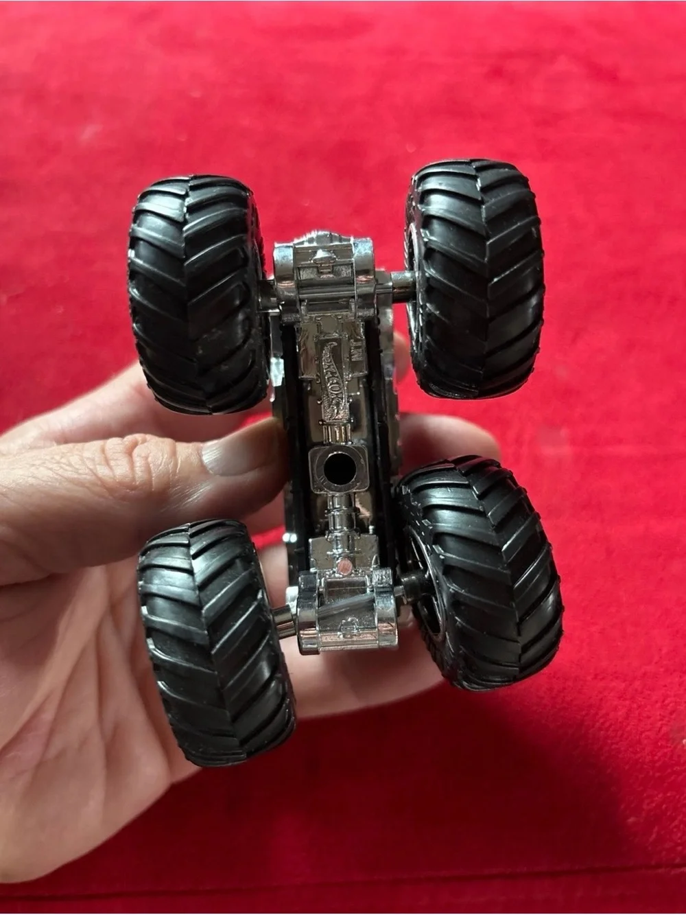Hot Wheels Diecast Monster Jam Fire Truck 1:64 scale